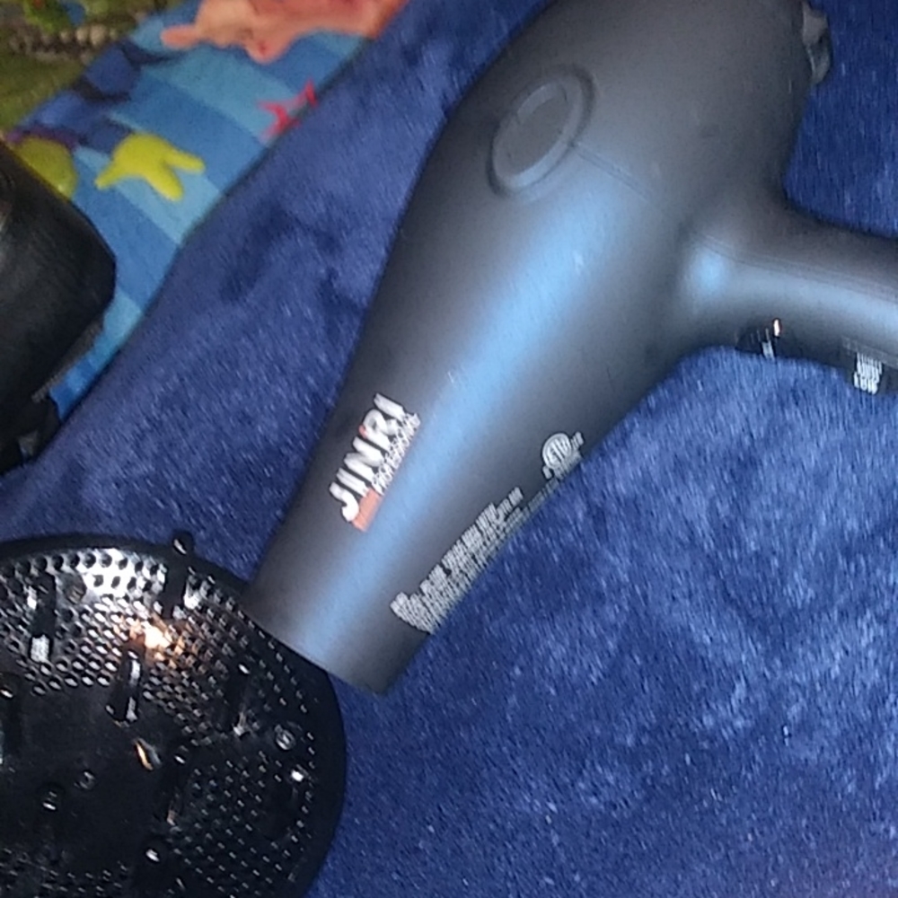 PROFESSIONAL JINRI BLOWDRYER